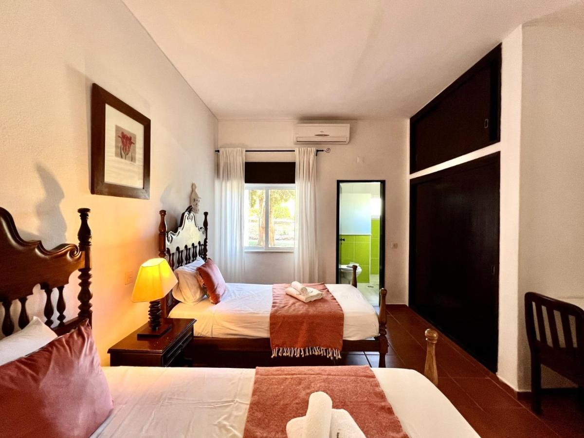 Ferienwohnung Armacao De Pera Twins 3 With Pool By Homing Exterior foto